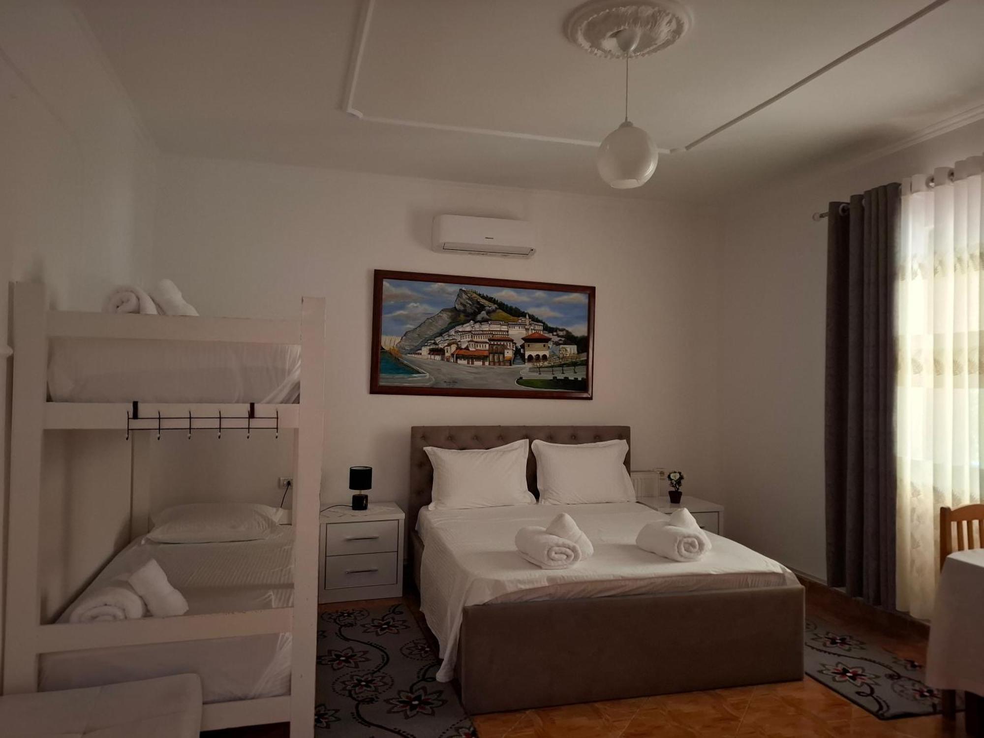 Apartment Xheison Berat Exterior foto