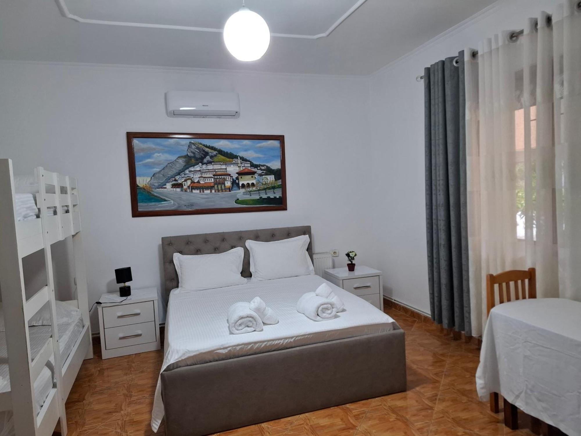 Apartment Xheison Berat Exterior foto