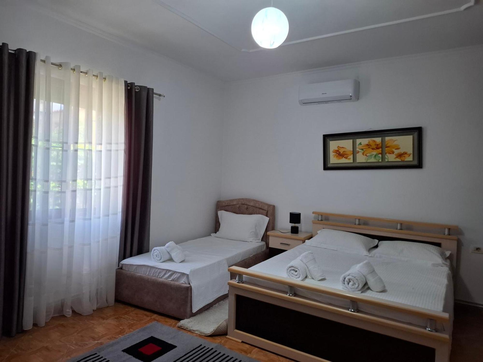Apartment Xheison Berat Exterior foto